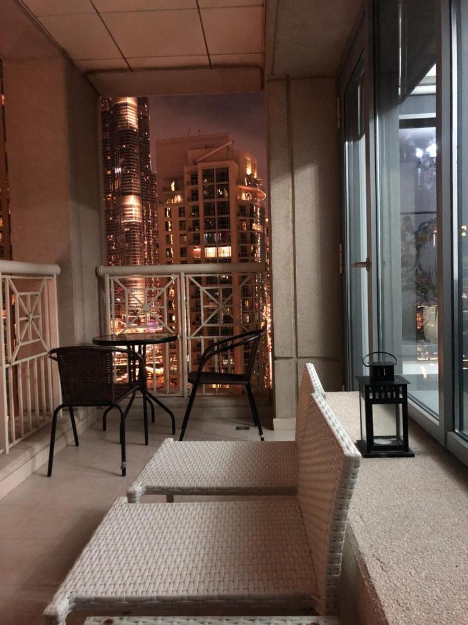 Downtown Boulevard One Bedroom Apt In 29 Blvd غرفة وصالة Burj & Fountain View Master Bedroom Plus 2 Single Beds In Living Room Дубай Екстер'єр фото